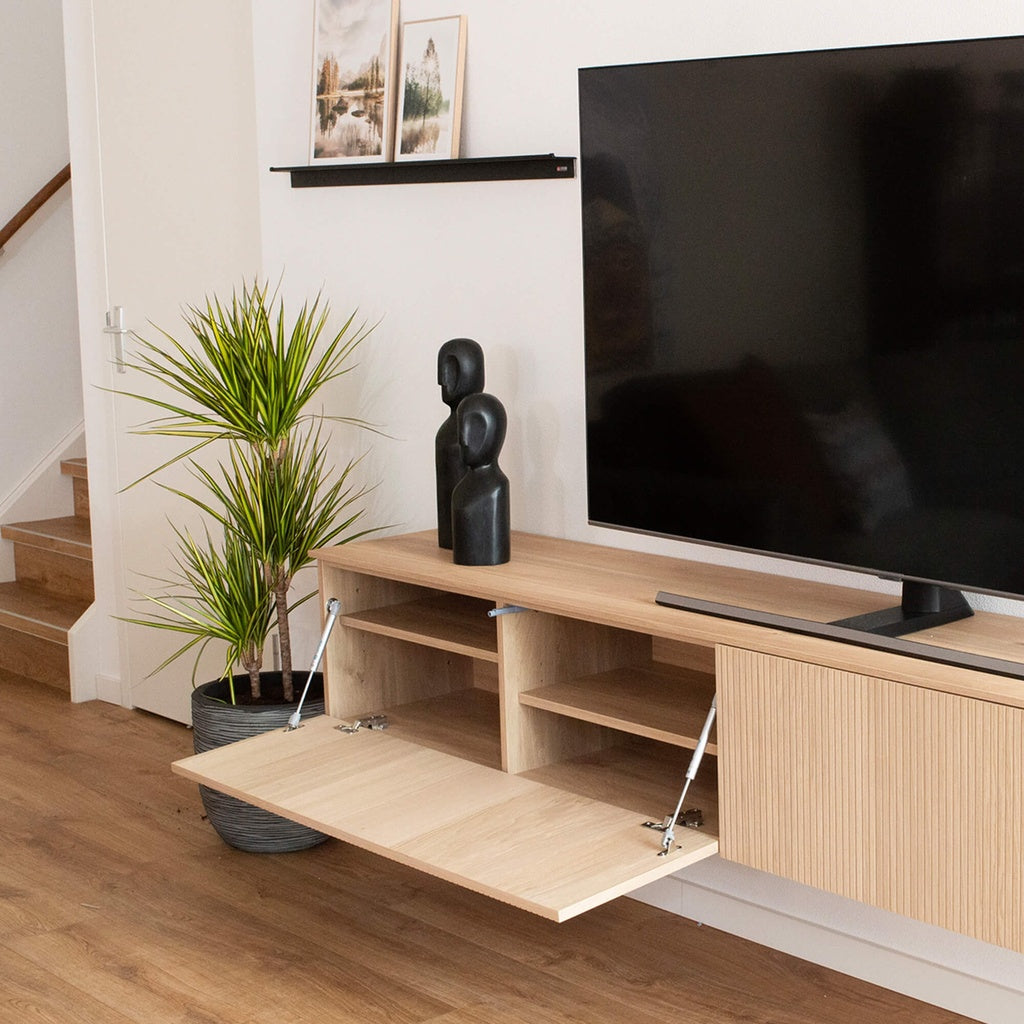 Xaralyn Jörne Meuble TV complet avec cheminée au bioéthanol